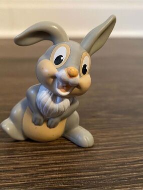 THUMPER BAMBIE 2” ACTION FIGURE PLASTIC DISNEY TOY CAKE TOPPER